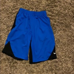 Nike shorts blue boys XL dri-fit